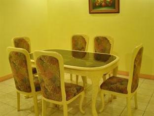Laoag Renzo Hotel Bagian luar foto
